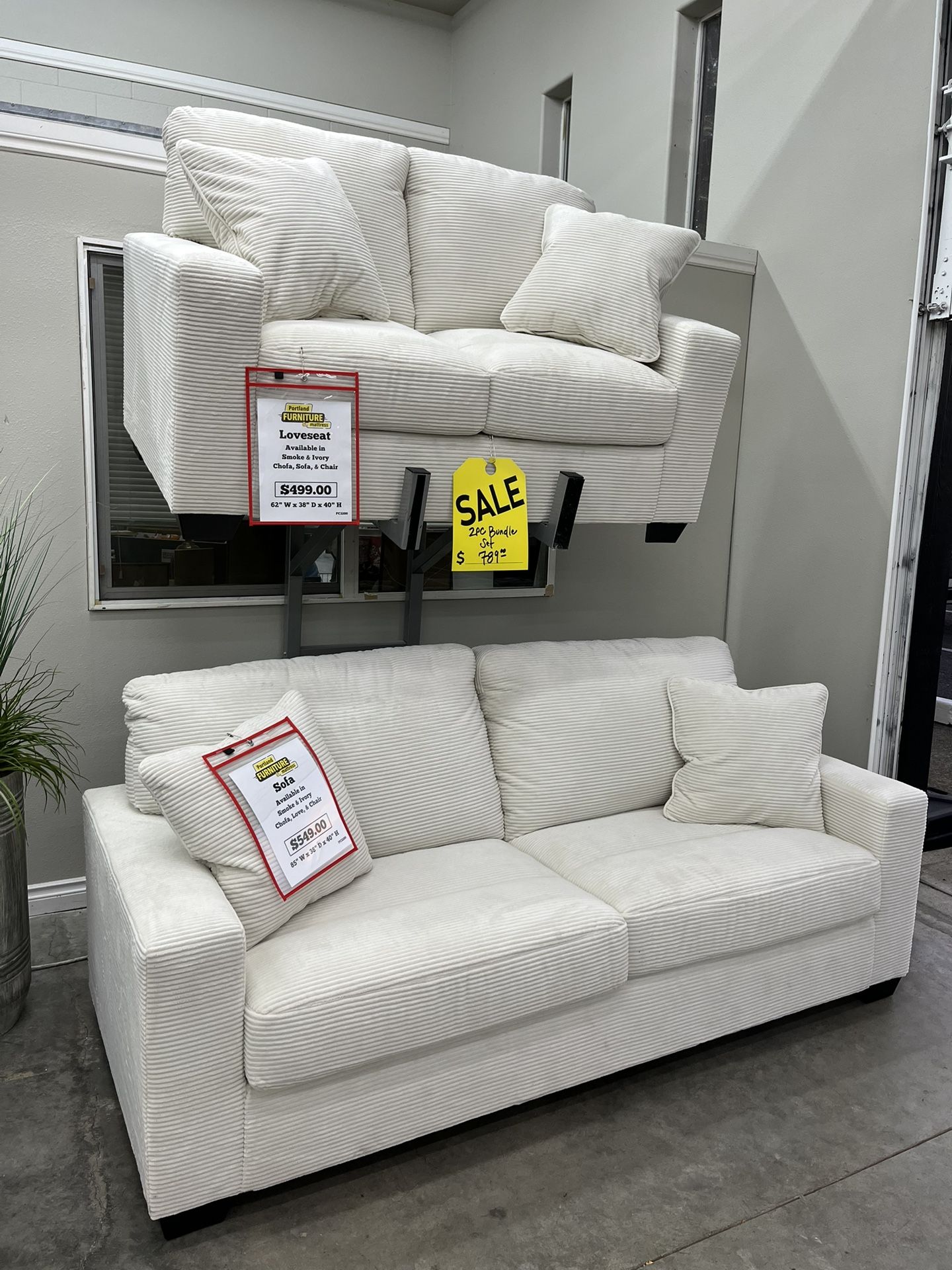 2pc Sofa And Loveseat Set 