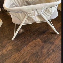 MOVING AND NEED EVERYTHING GONE. ALL THESE THINGS FOR ONLY 100. ALL IN EXCELLENT CONDITION. BASSINET USED A COUPLE OF TIMES 