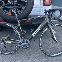 Medium / 54cm BMC Carbon Fiber Road Bike 