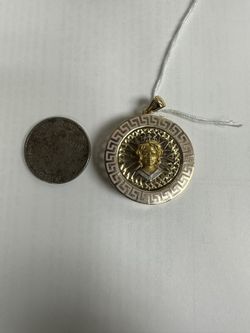 18K Spinning Medusa Head Charm 