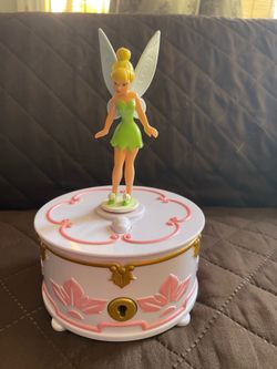 Disney Fairies Wendy's Music Box ft. a Tinkerbell figure/interchangeable fairy