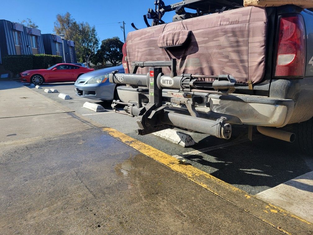KUAT BIKE RACK