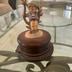 Real Hummel With Music Box That Plays “The sound of music”