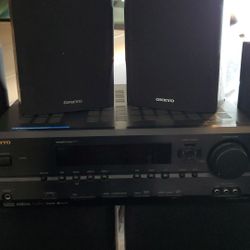 Onkyo reciever Model No. HTR540 & Speakers