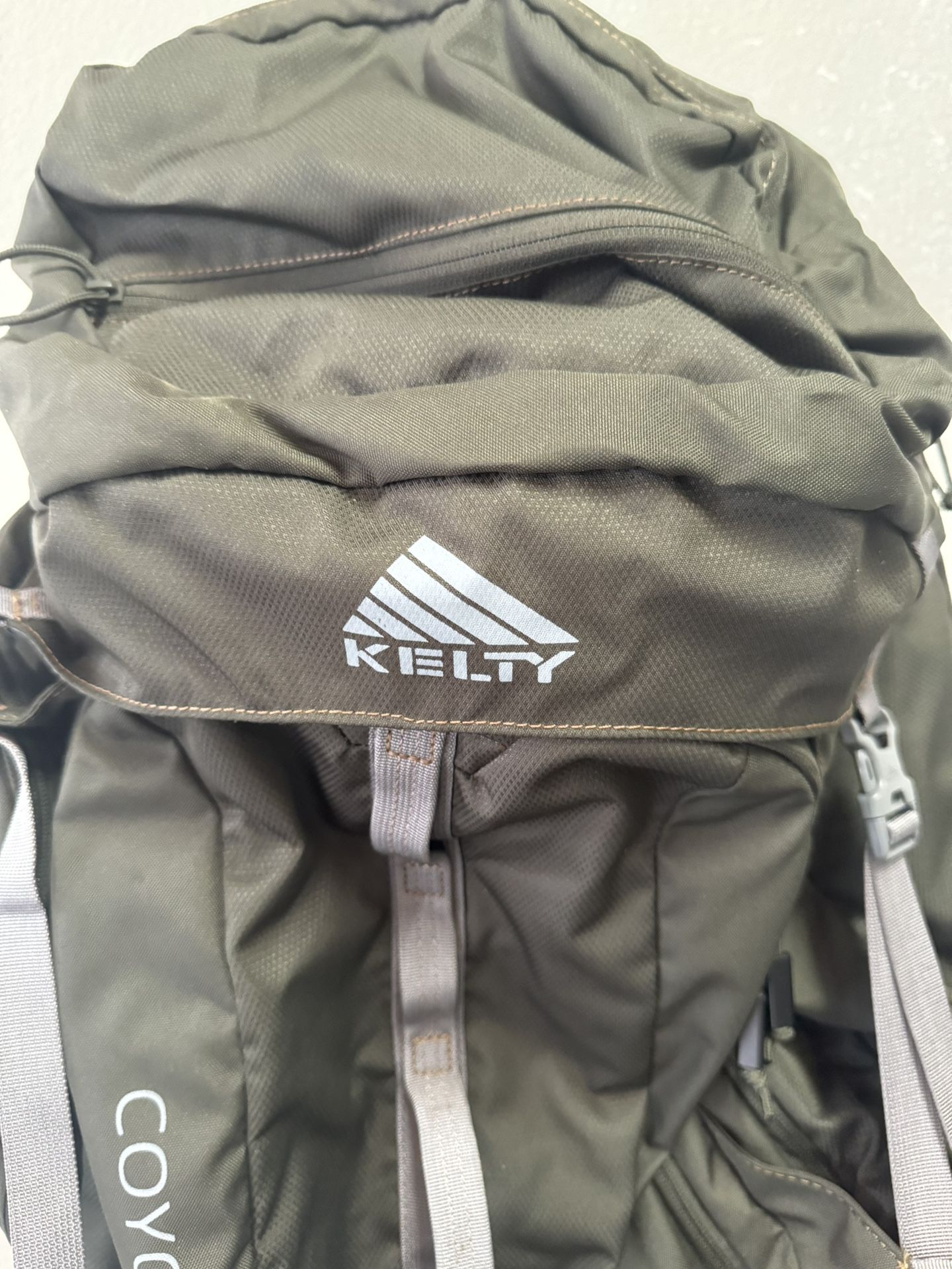 kelty coyote 80 internal pack black 80L Backpack Green 22611616PI – Sportique A thru hiker’s dream Kelty Coyote 80 Small/Medium Backpack