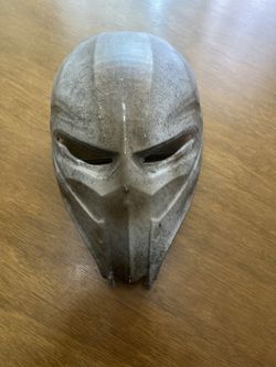 SDCC 2025 Exclusive Predator Badlands Hall H Plastic Predator Mask
