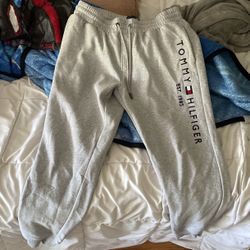 tommy hilfiger sweats