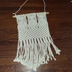 Macrame Hanging 20"× 12"