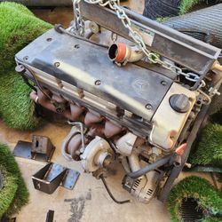 Mercedes Benz OM606 Turbo Diesel Engine Motor