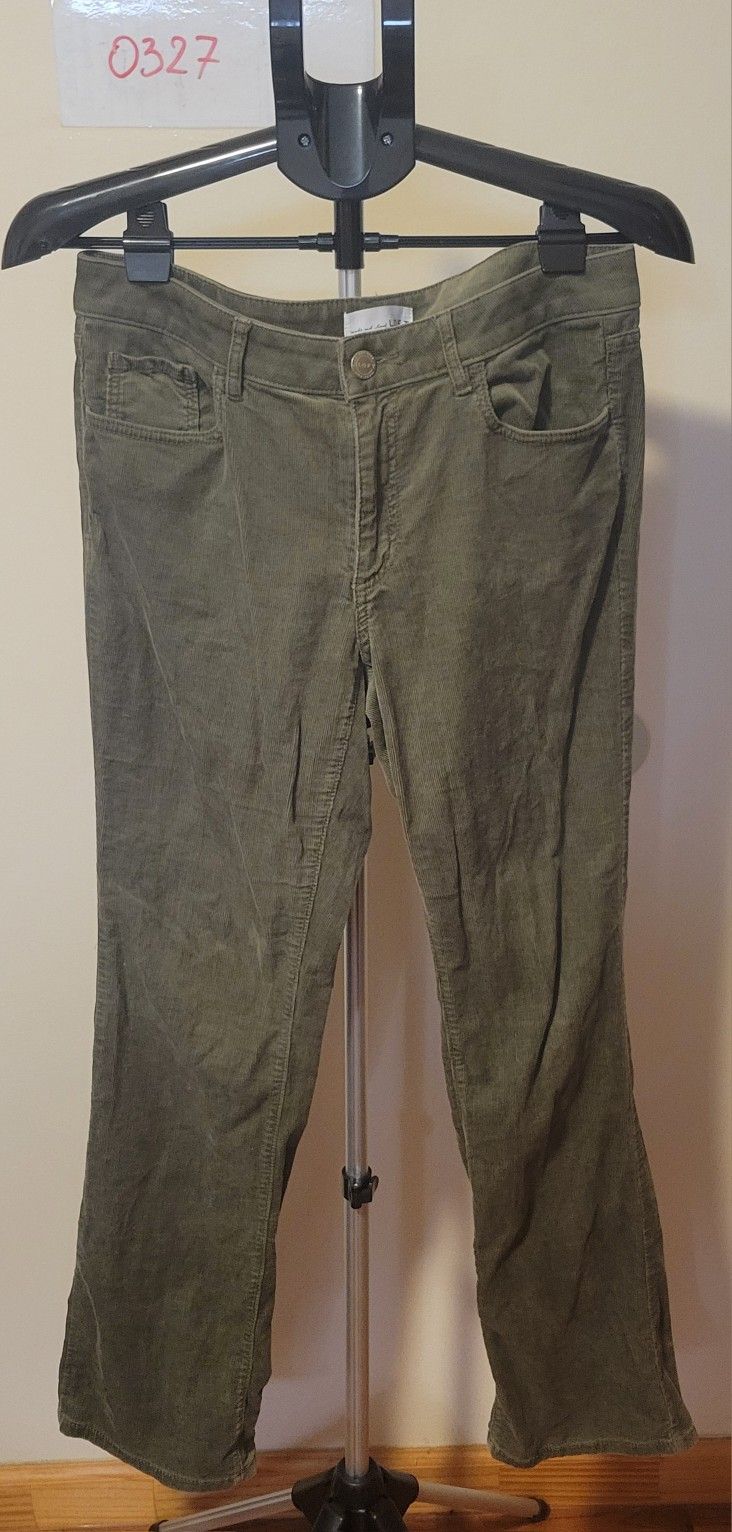 LOFT Curvy Boot Olive Green Corduroy Pants - Size 28/6 (0327)