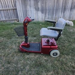 Rally Scooter Chair