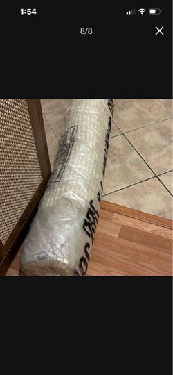 New indoor or outdoor rug 5’x8’ open box