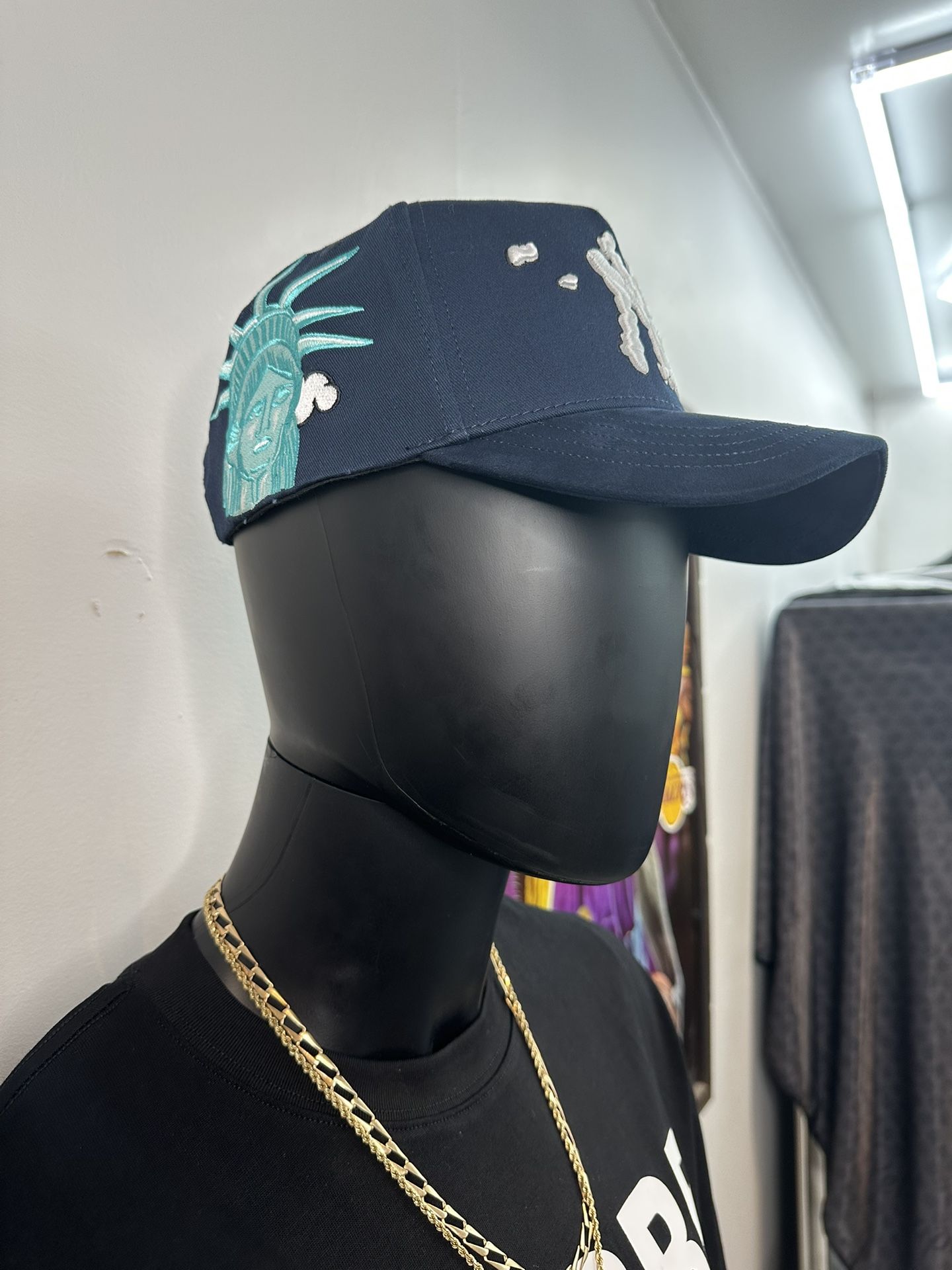THIRTY-ONE DANDY HATS