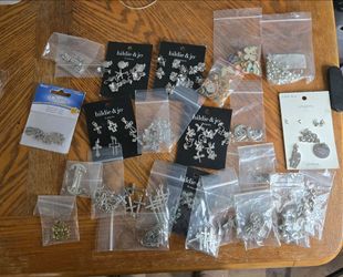 Beads, Jewelry, Keychain and Resin Mold destash