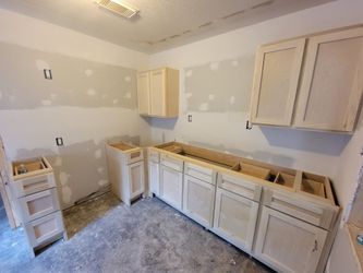 Cabinets 