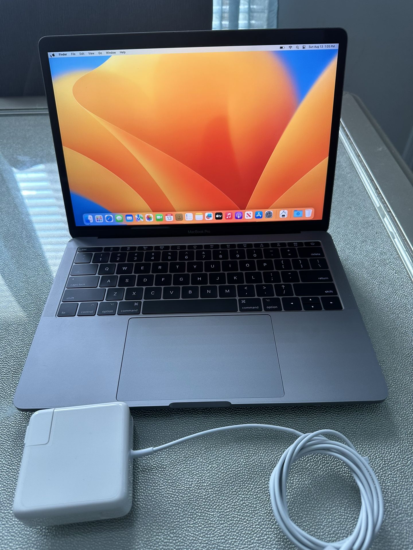 MacBook Pro 13-Inch Screen, 2017. Excellent Apple Laptop. for