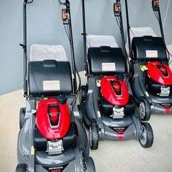 Brand New Honda 21 in. Nexite Deck Hydrostatic Cruise Control Gas Walk Behind Self-Propelled Mower with Blade.  Model # HRX217K6HYAD