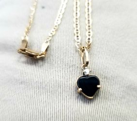 10k gold chain with heart charm