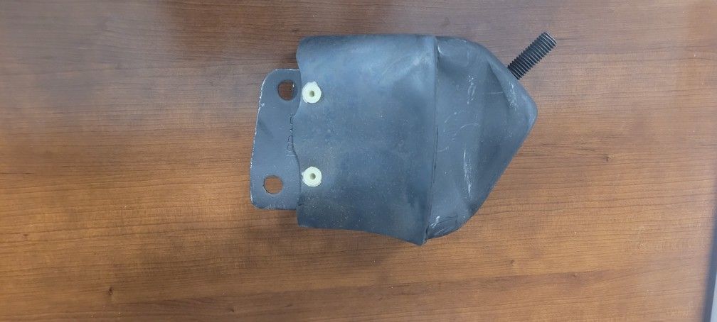 Ford Windstar Motor Mount