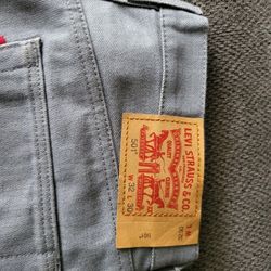 Levi's 32x30