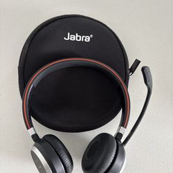 🎧 Jabra Wireless Headset + Case – Like New Condition