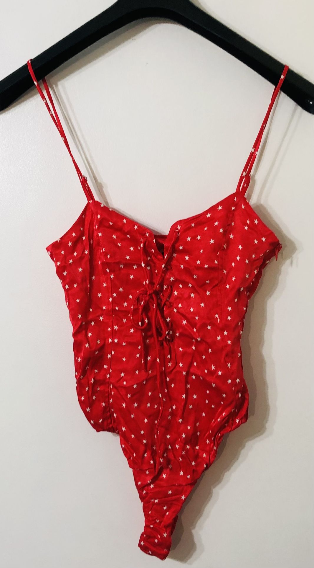Zara bodysuit sleevesless front crisscross adjustable cords side zip up red.S