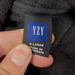 YZY Yeezy x Gap Collaboration Fleece Hoodie Size X-Large 