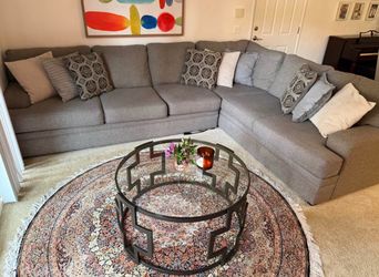 Living Spaces, Sectional sofa 2 pieces