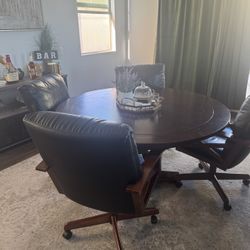 Used Dining Room Table/Poker table + 4 Chairs
