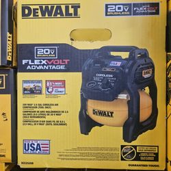 Dewalt 20v Max Flex Volt 2.5 Gal Cordless Air Compressor Tool Only 