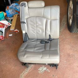 Hummer H2 3rd Row Seat 2003-2007