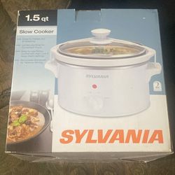 Sylvania Slow Cooker