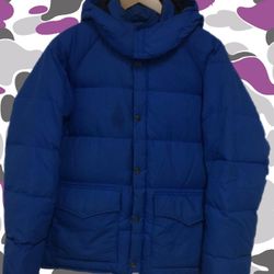 A Bathing Ape Hooded Puffer Bape (XL)