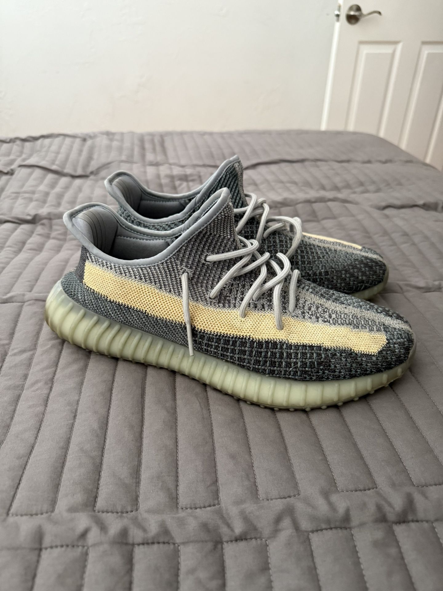 Used Yeezy 350 V2 “Ash Blue”