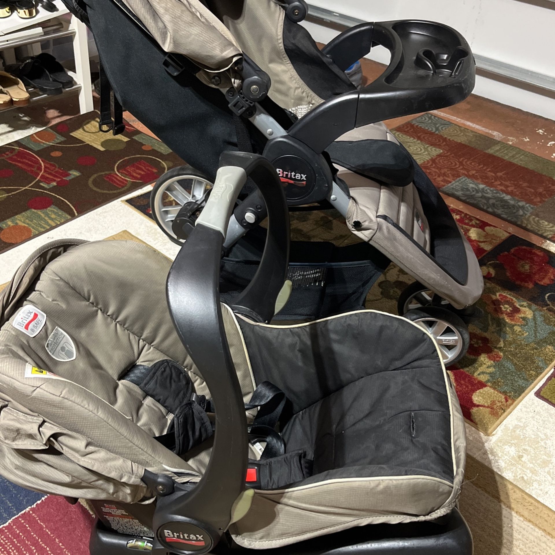 Britax Baby Travel System 2 Pack
