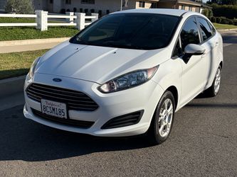 2015 Ford Fiesta