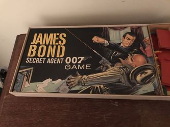 1964 James Bond board game.