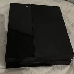 *BEST OFFER* PS4 with power cable 