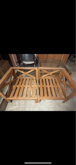 Outdoor Sectional Sofa and Table
