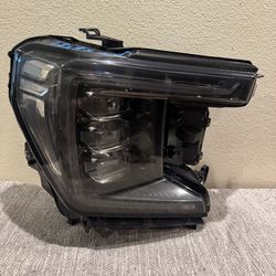 2021-2024 GMC YUKON HEADLIGHT RH
