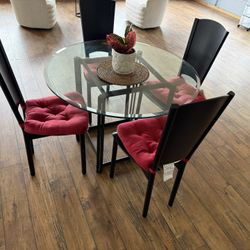 Glass dining Table w/ 4 Chairs 