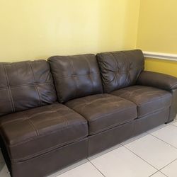 Comfy leather sofa 2pcs￼