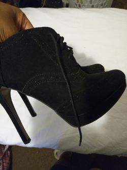 Black lace up high heel booties in sz 9