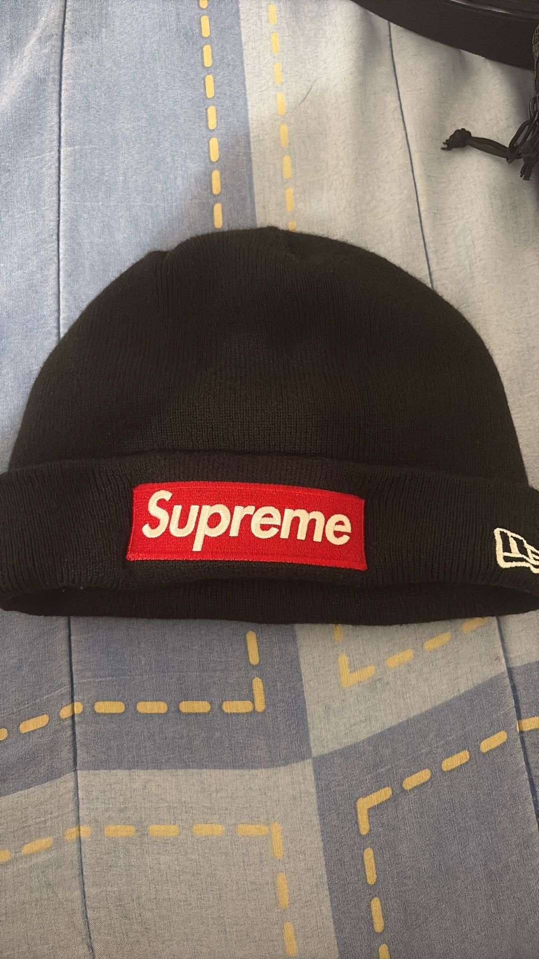 Supreme New Era Beanie