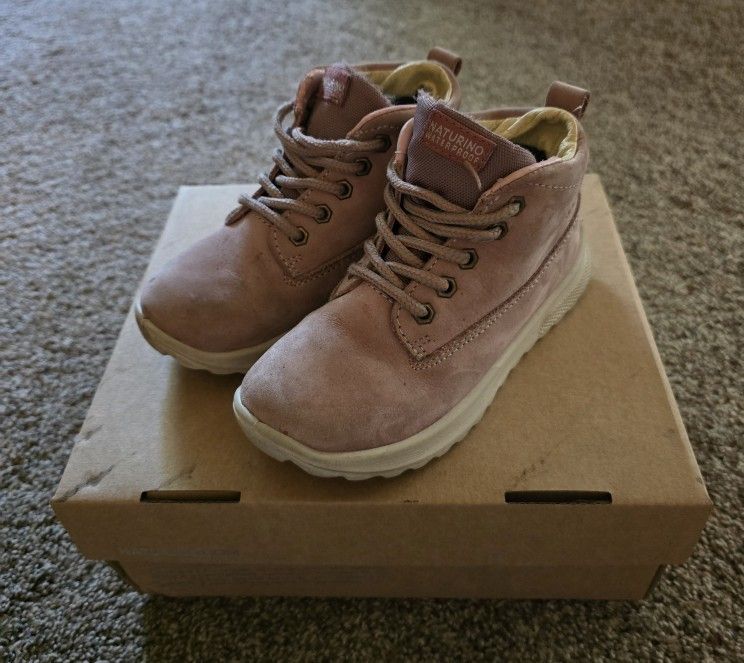 Naturino Toddler Pink Suede Boots