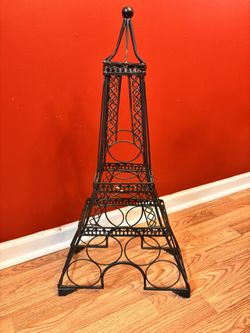 Eiffel Tower Wine Display Rack