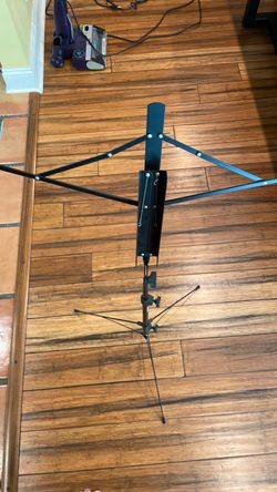 Compact Folding Sheet Music Stand