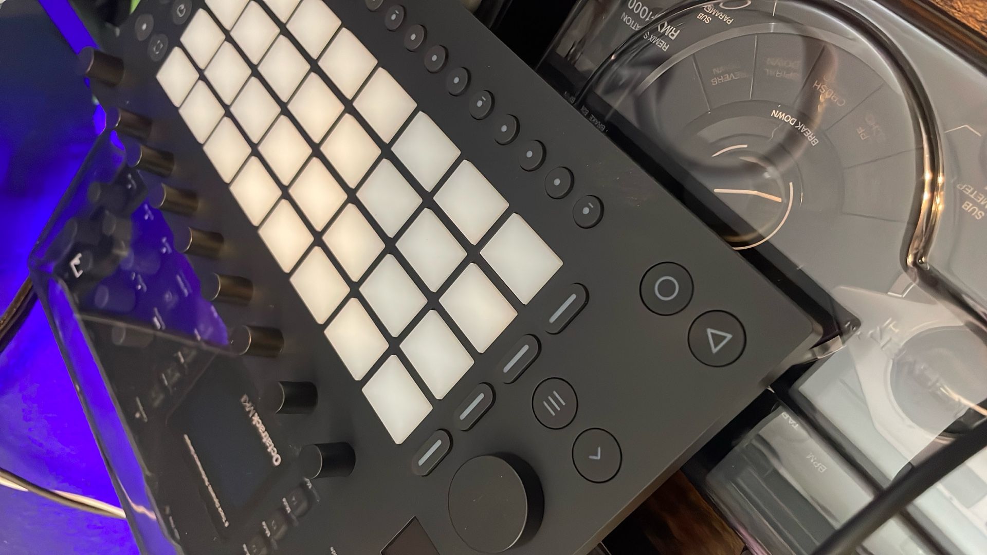 Ableton move