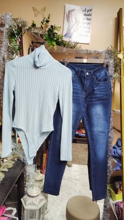 Brand New .Outfit Size Small. 