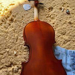 Skylark Violin